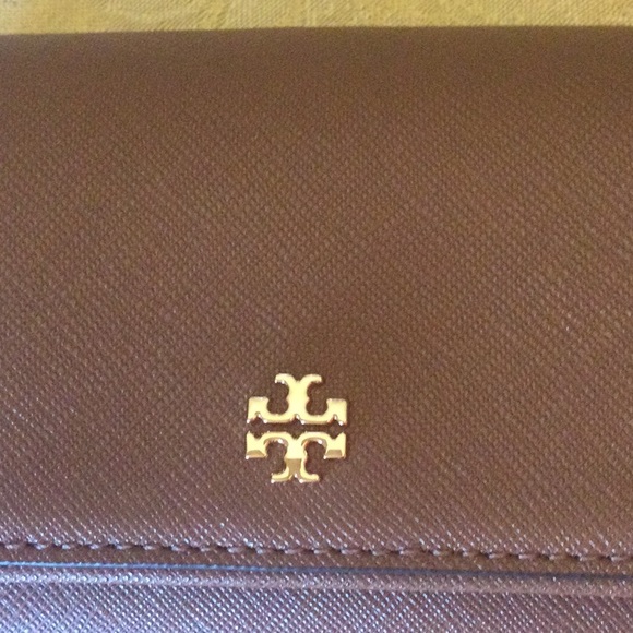 NWT Tory Burch half zip card case - Picture 4 of 5